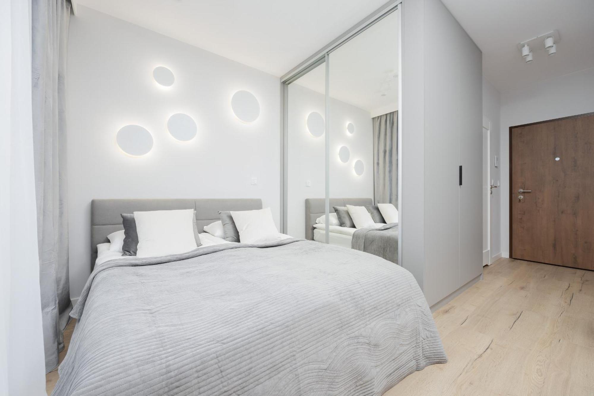 Wyjatkowe Studia W Warszawie By Renters Warszawa