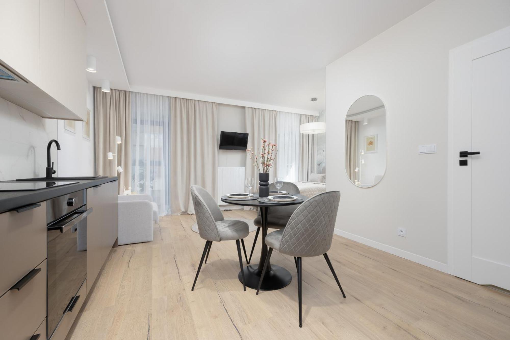 Apartament Wyjatkowe Studia W Warszawie By Renters *